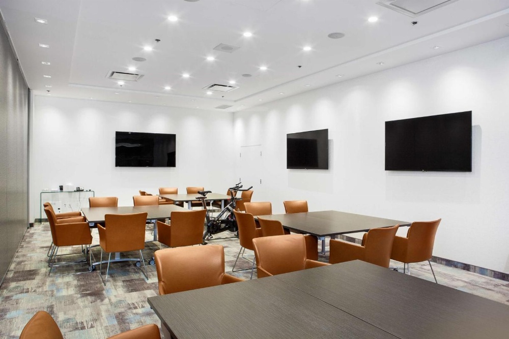 Hilton Montreal Laval Main image