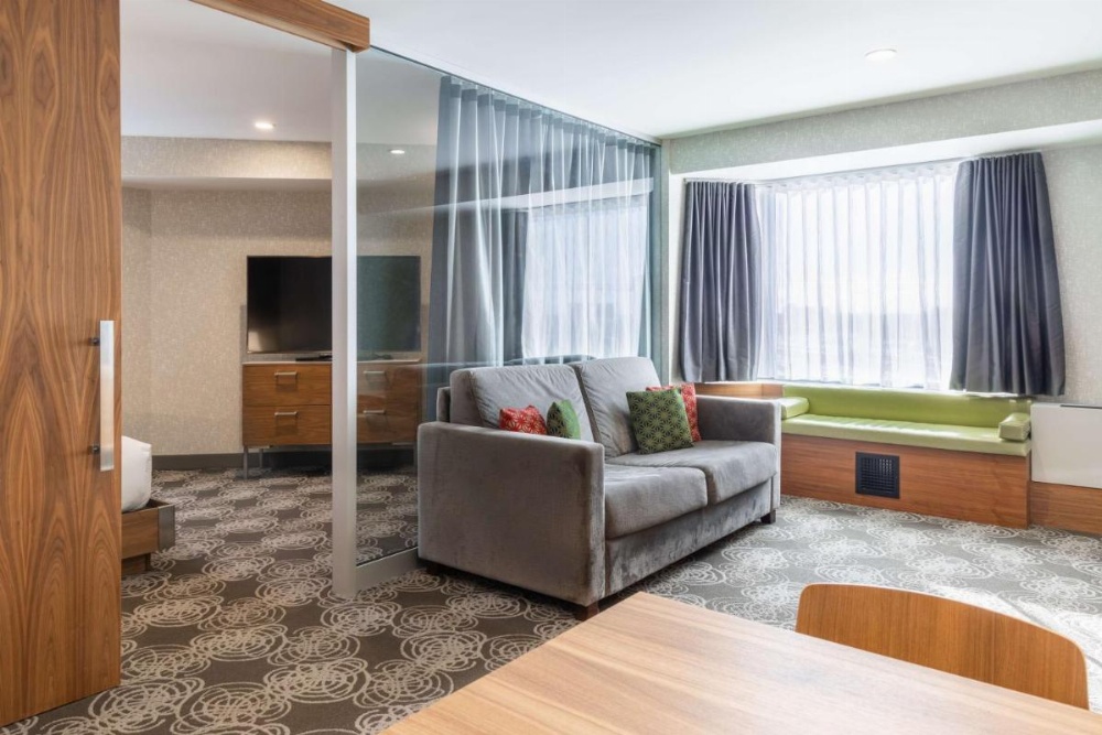 Hilton Montreal Laval